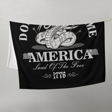 Load image into Gallery viewer, Don&#39;t Tread On Me Throw Blanket (2022)
